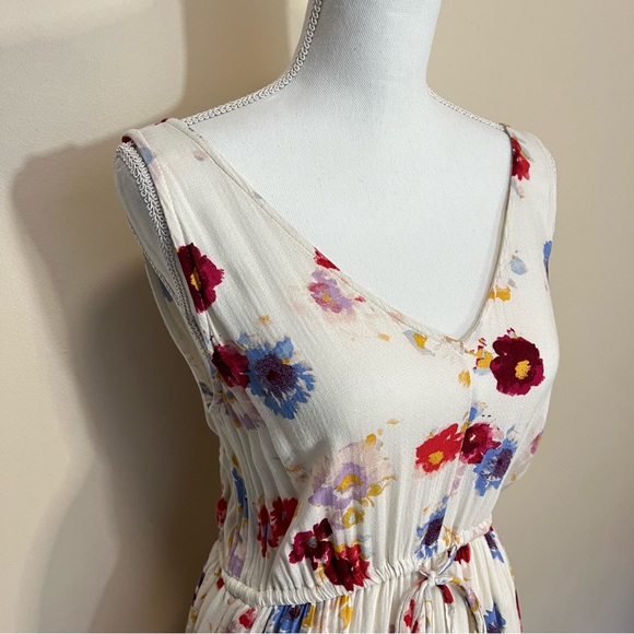 Lucky Brand Floral V-Neck Maxi Dress - Picture 3 of 15